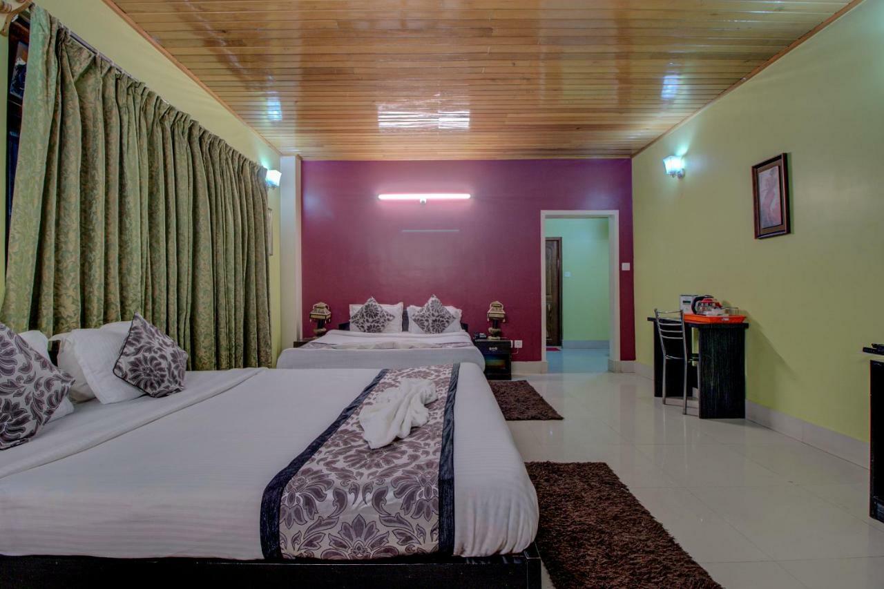 Maplewood Hotel & Spa Gangtok Exterior photo